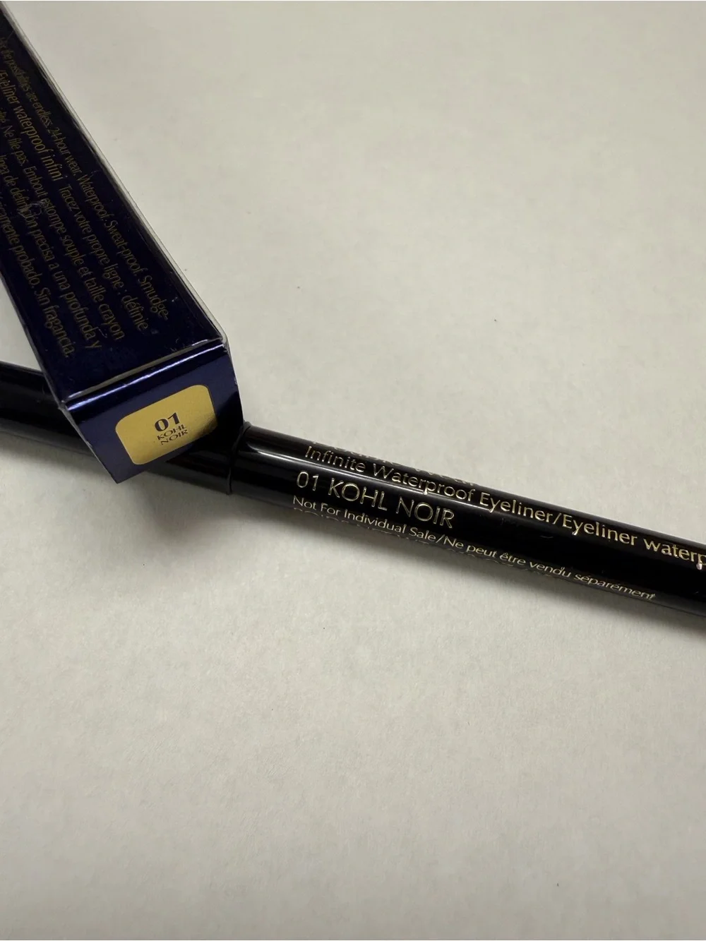 Estée Lauder Double Wear Infinite Waterproof Eyeliner - 01 Kohl Noir NIB